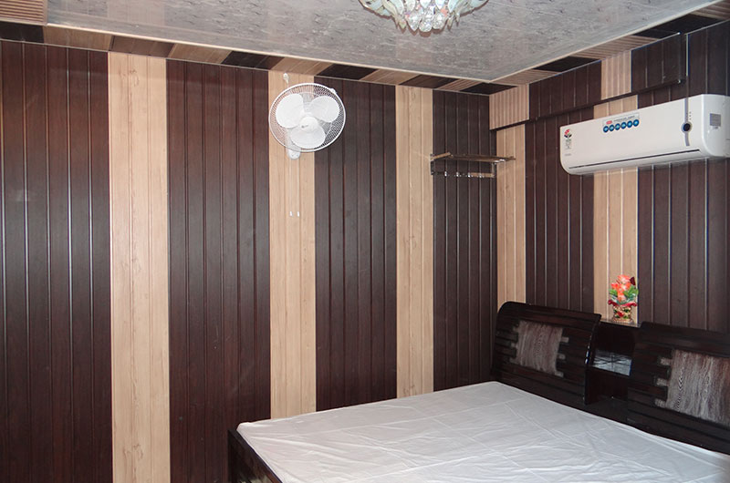 King Ac Room Hanumangarh Hotels Nanda Hotel